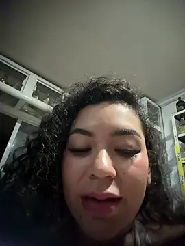 Chat +18 de VictoriaaRose ao vivo