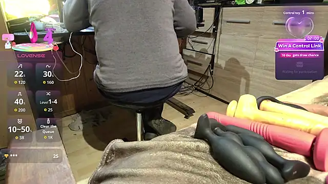 misteryman1956 XXX чат на живо