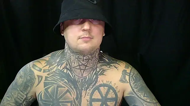 دردشة devilWithTats الجنسية المباشرة