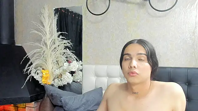 Živý XXX chat Almaazz