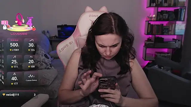 Онлайн чат XXX SexyWitch_666