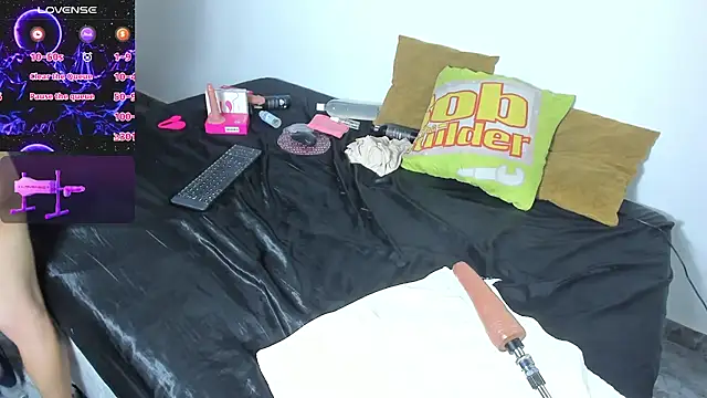 צ'אט XXX בשידור חי של Benjamin_Buster