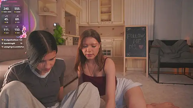 LeoSchwanebeck Adlı Modelin Canlı XXX Sohbeti