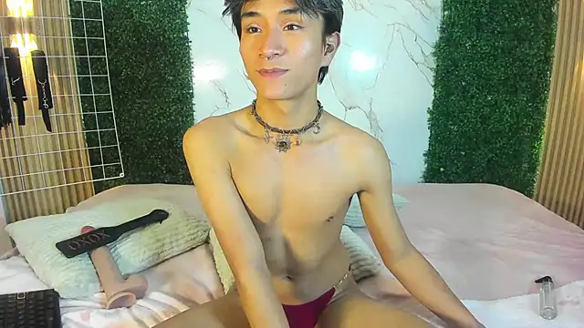cococumps live XXX chat
