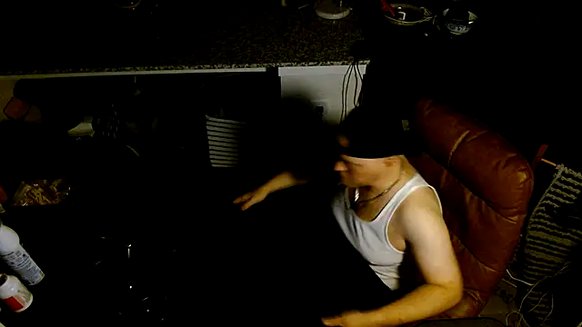 TXRyan1996's Live XXX Chat
