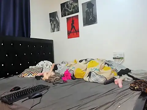 kinkykikie Chat XXX live