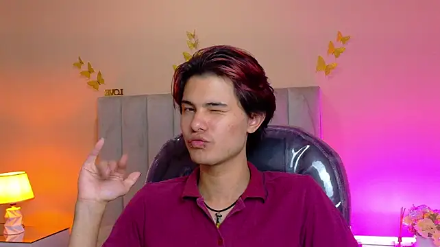 Chat XXX ao vivo de Derek_Sinn