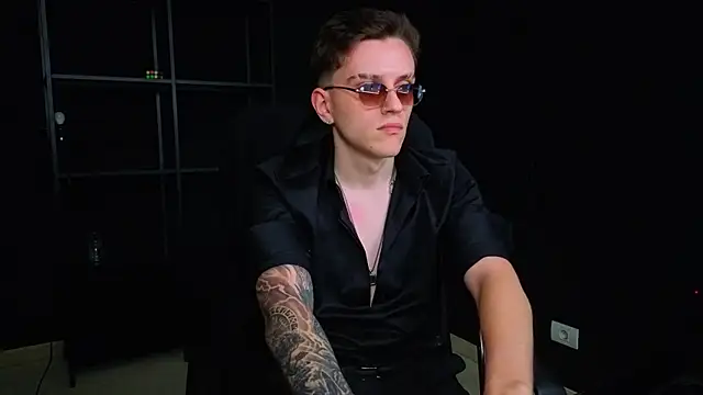 FelixStarkk Live XXX-chat