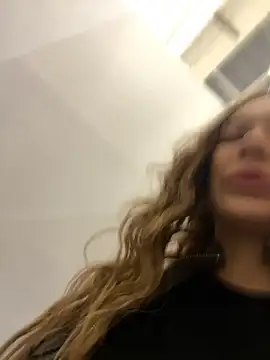 QuitieLia's Live XXX Chat