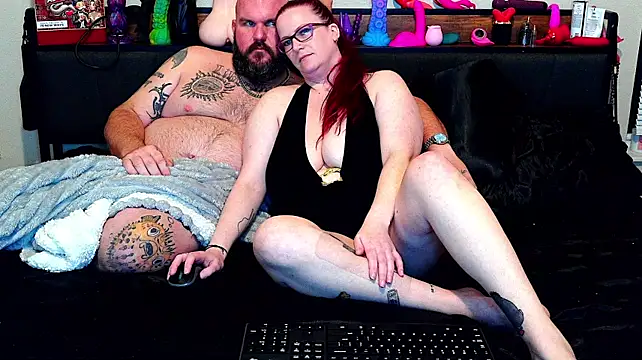 SHAWNandCHRISTIE's Live XXX Chat