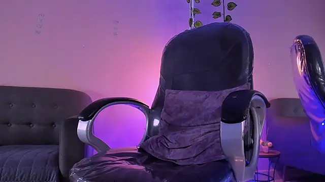 XXX chat uživo modela Tahraa_