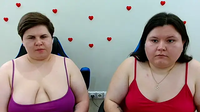 BeckyAndHellen's Live XXX Chat