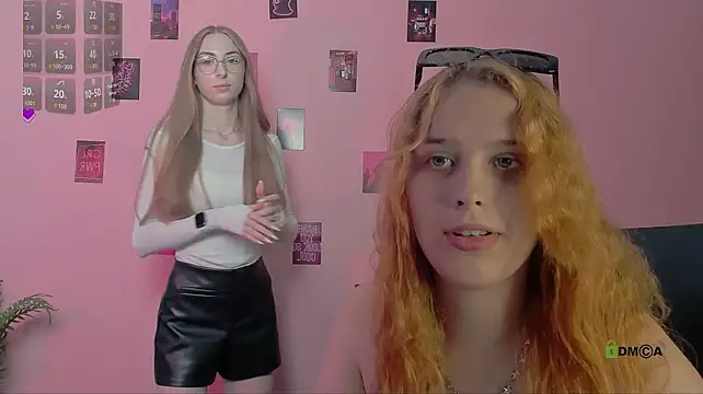 XXX chat uživo modela roxy_starr_
