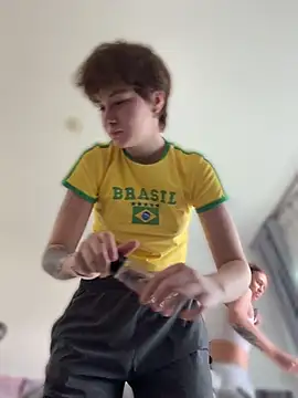 IceMur live XXX chat