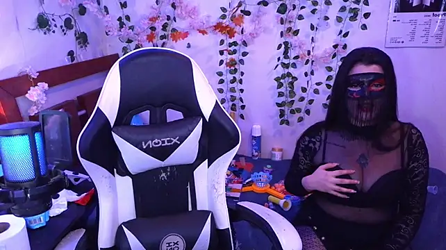 Chat +18 de Kittyuwu_ ao vivo