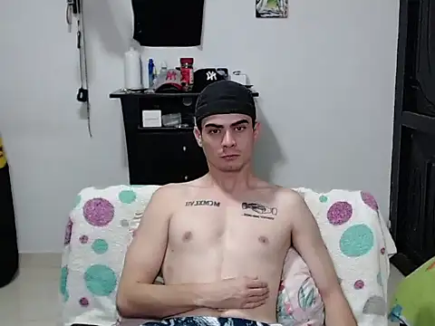 Zac_Efront 라이브 XXX 채팅