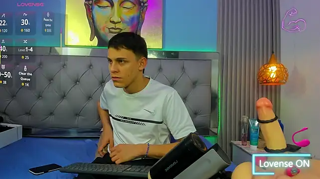 Chat XXX en directo de Ethanx18_