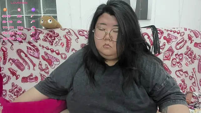 Nadine_asian Live XXX-Chat
