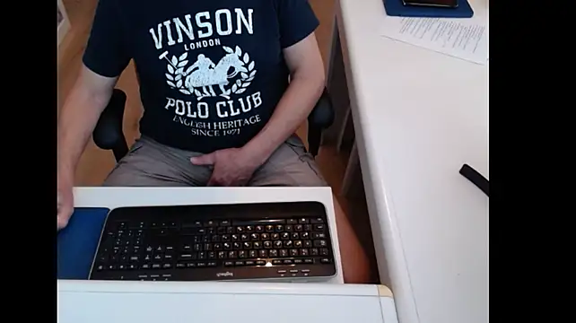 dutchpornking's Live XXX Chat