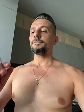 InsaneMattt Chat XXX in diretta