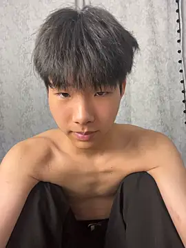 Chat XXX Live guoguo18