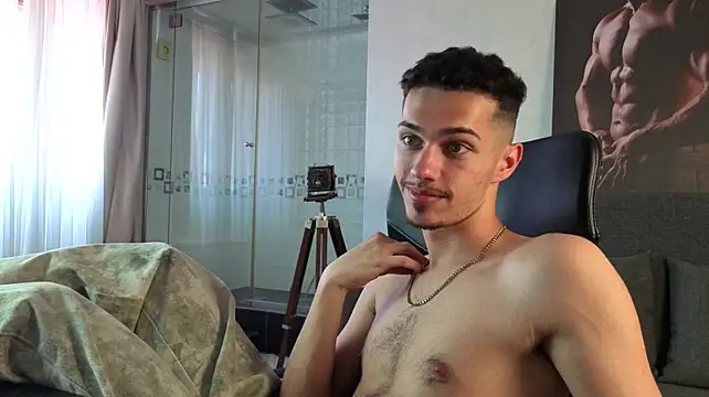 Chat XXX en directo de KaydenDrew