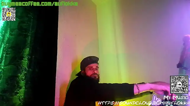 Guyst049's Live XXX Chat