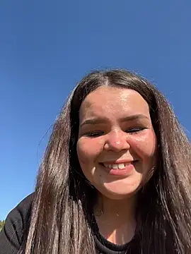 SnowWhiteSin Live XXX-Chat