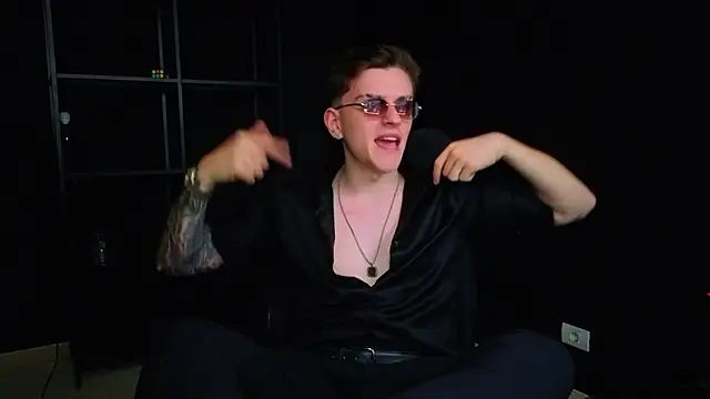 Chat XXX Live FelixStarkk