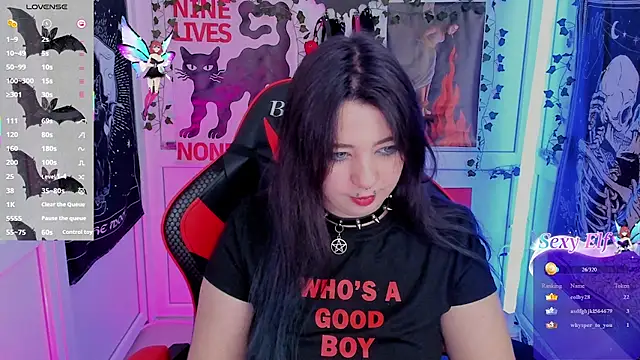 XXX chat uživo modela PurpleRune
