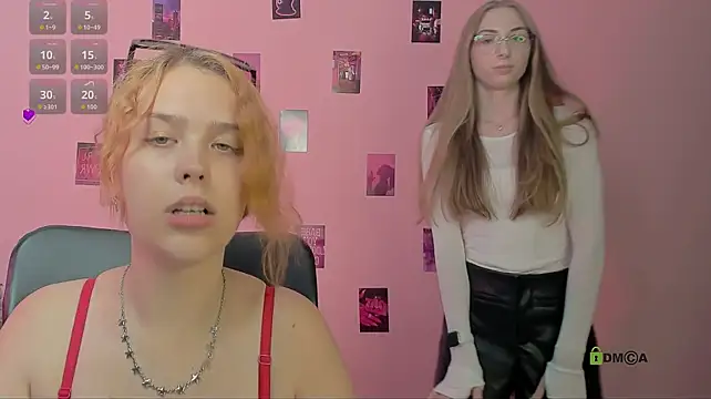 roxy_starr_'s Live XXX Chat