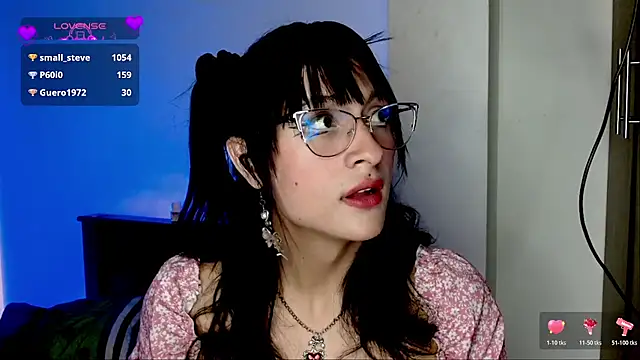 Kiitygirl's Live XXX Chat