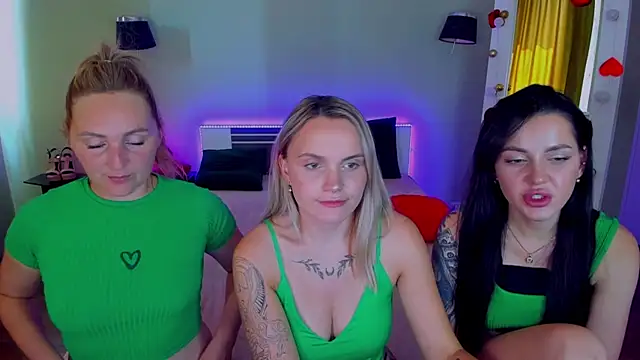 MagicEyess XXX чат на живо