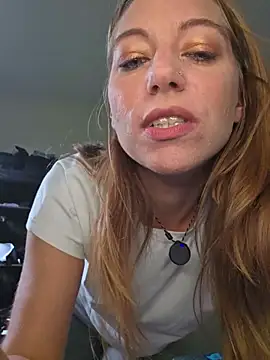 Show de XLisaxx na webcam