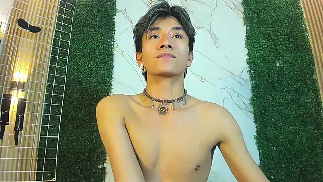 Chat +18 de cococumps ao vivo