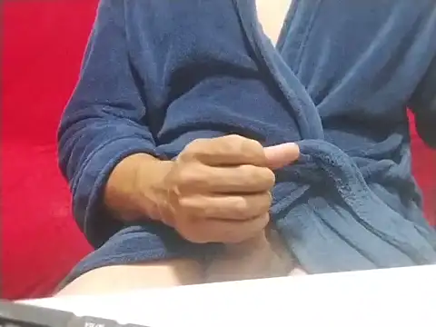 gustavorweb 现场XXX聊天