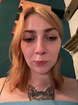 Chatroom XXX en direct de Sunny___Bunny