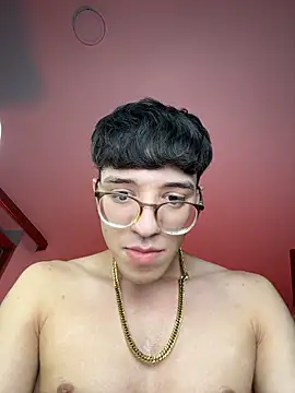 ArthurDaviess21 Chat XXX in diretta