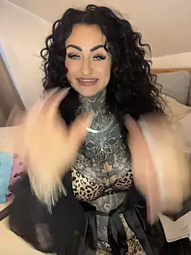 XXX chat uživo modela Lottchen_inki