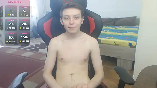 hugkydo's Webcam Show