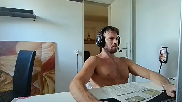 alpha-hunk Live XXX-Chat
