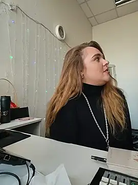Juicy_PeachLux's Live XXX Chat