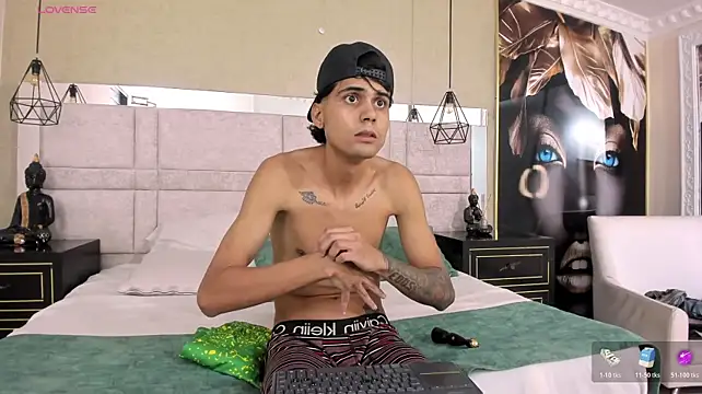 IvanJackson Live XXX-chat