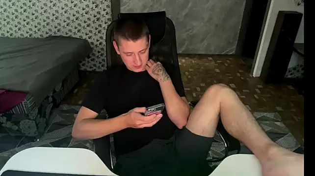 XXX chat uživo modela Keksik_