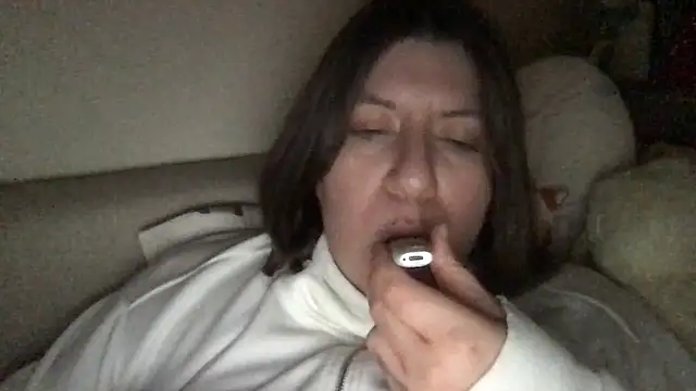HYPHYtype's Live XXX Chat