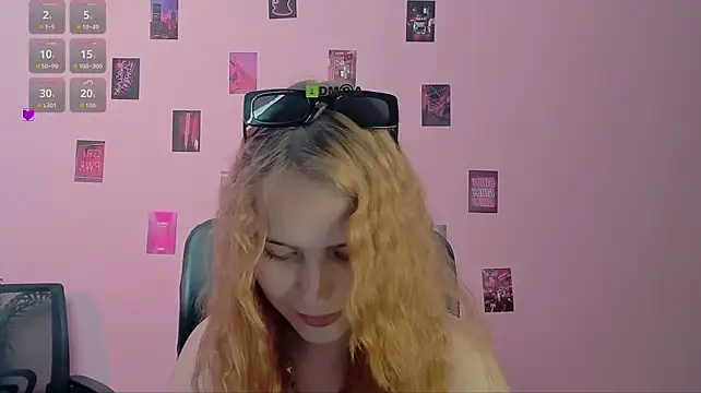 roxy_starr_ live XXX chat