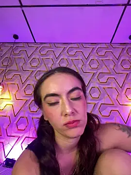 MelanyyJhonson15 라이브 XXX 채팅