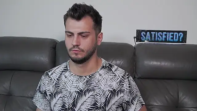 CrazyDom1 Chat XXX live