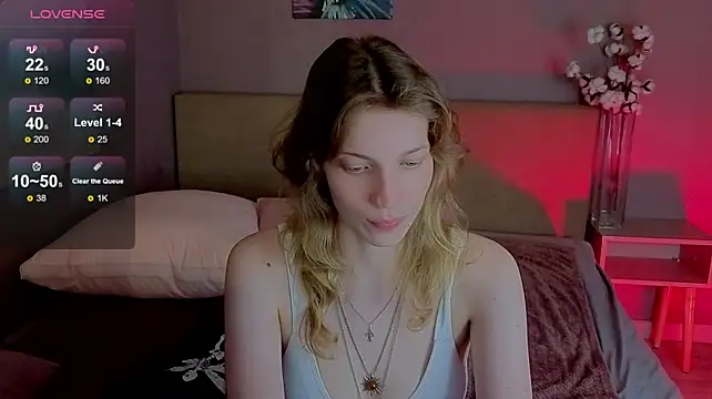 Chat XXX en directo de Emily_Cartex