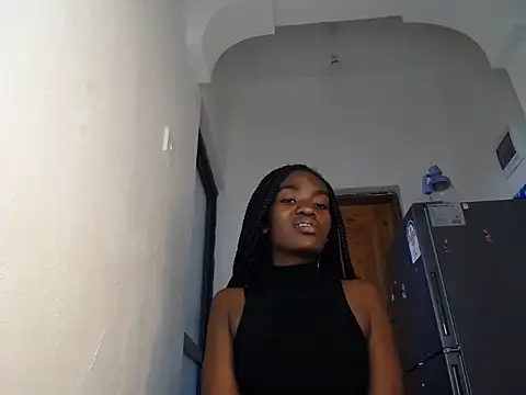 EroticLuna XXX чат на живо